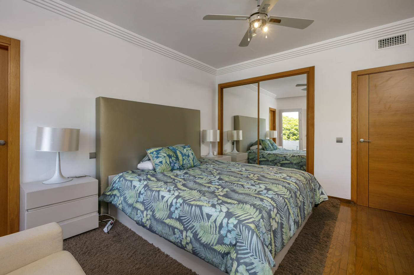 Квартира, 2723 м², 1 945 530$ — FAKTOR